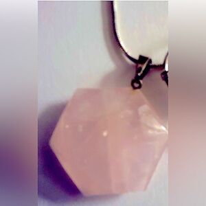 NWOT Necklace Rose Quartz stone Hexagon on .925 sterling silverplate 18” chain